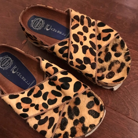 Jeffrey Campbell Shoes - Jeffrey Campbell’s fits size6-7